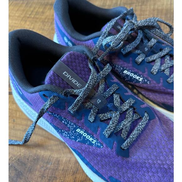 Brooks Divide 4 Purple Navy Womens Hiking Trail Running Shoes Size 6.5 EUC - Picture 8 of 11